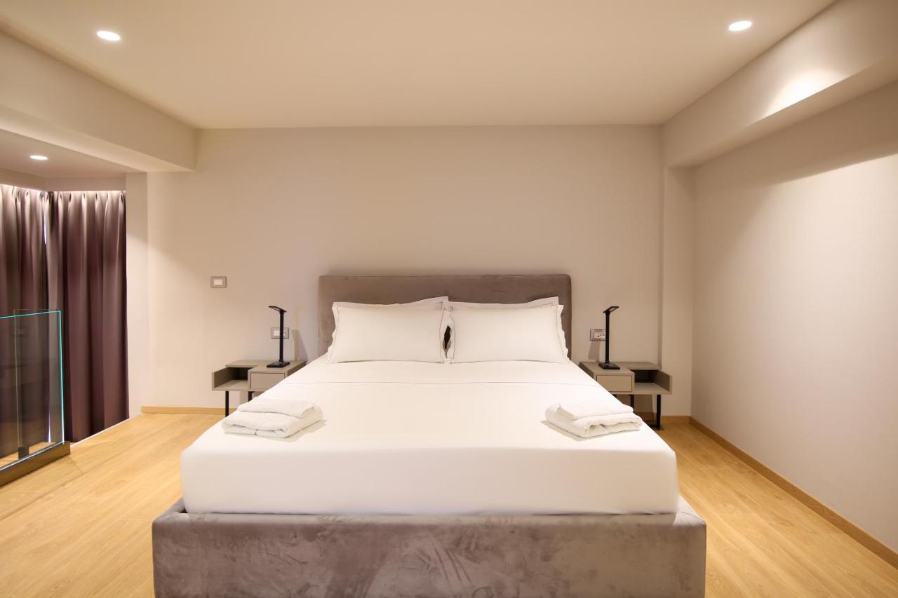 Toto Hotel & Apartments ราดฮีมือ ภายนอก รูปภาพ