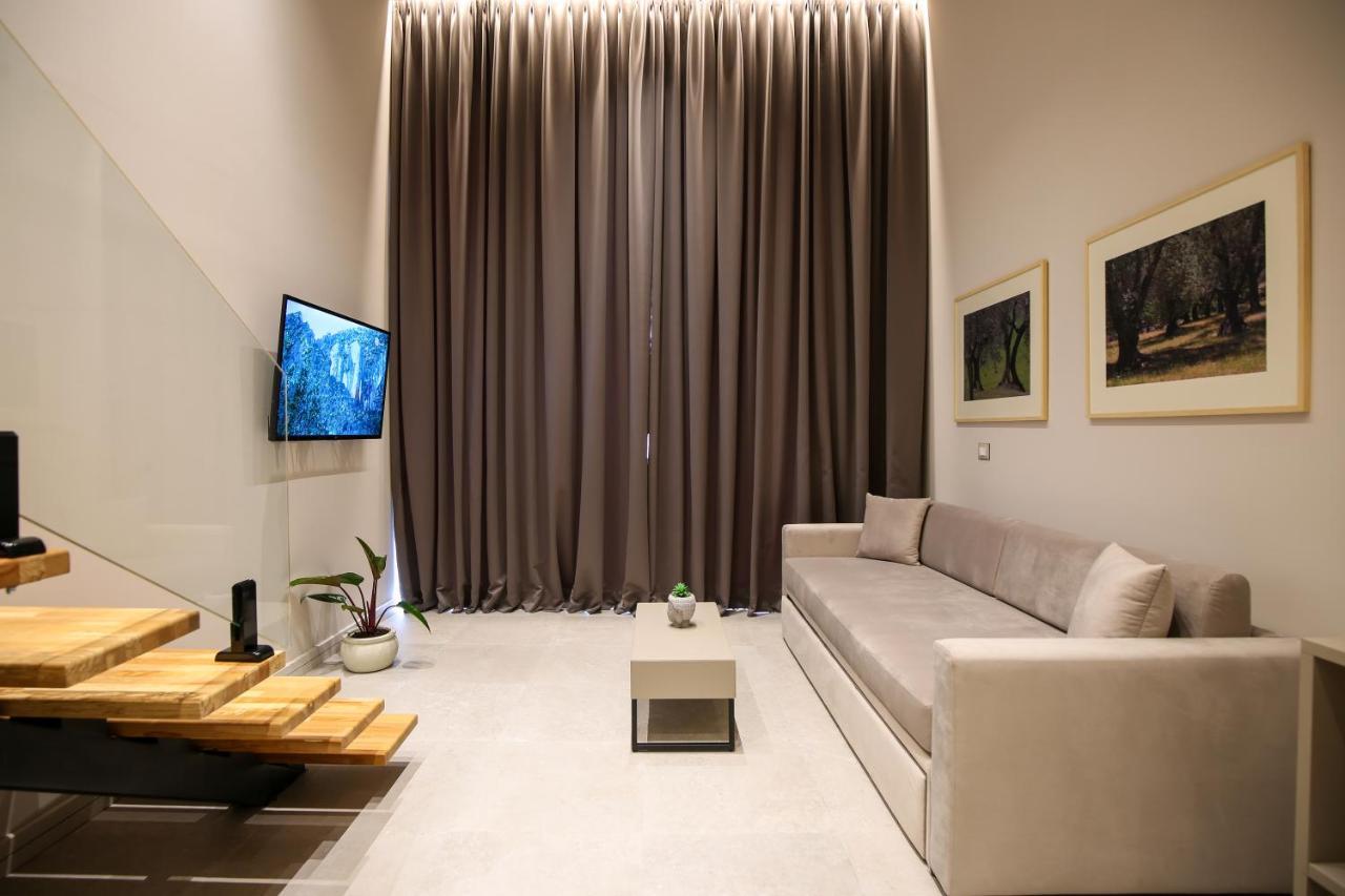 Toto Hotel & Apartments ราดฮีมือ ภายนอก รูปภาพ