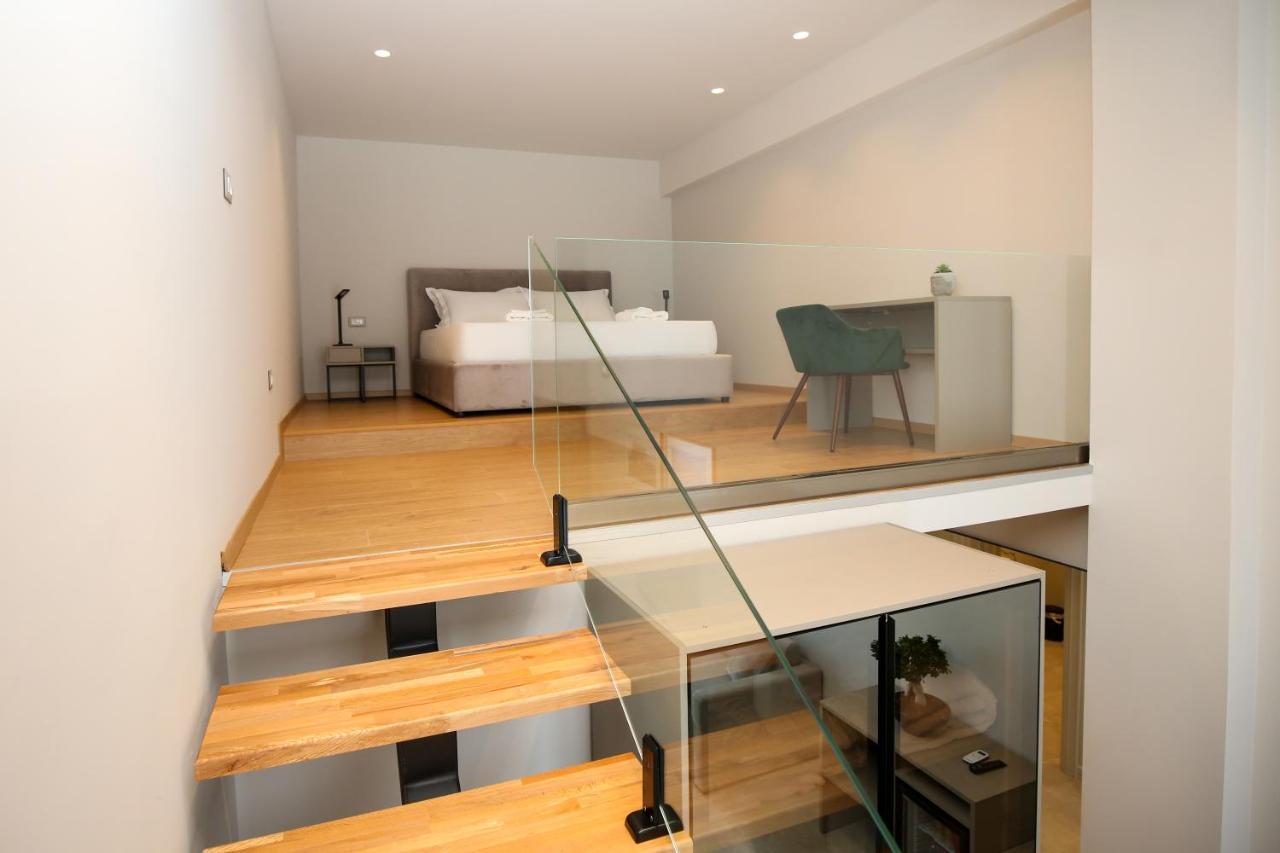 Toto Hotel & Apartments ราดฮีมือ ภายนอก รูปภาพ